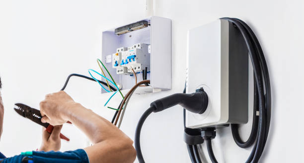 Best Emergency Electrical Repair  in Versailles, KY